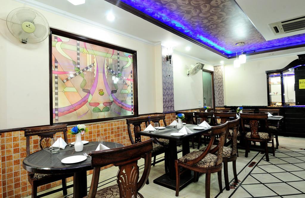 Hotel Maharaja Residency Jalandhar Esterno foto