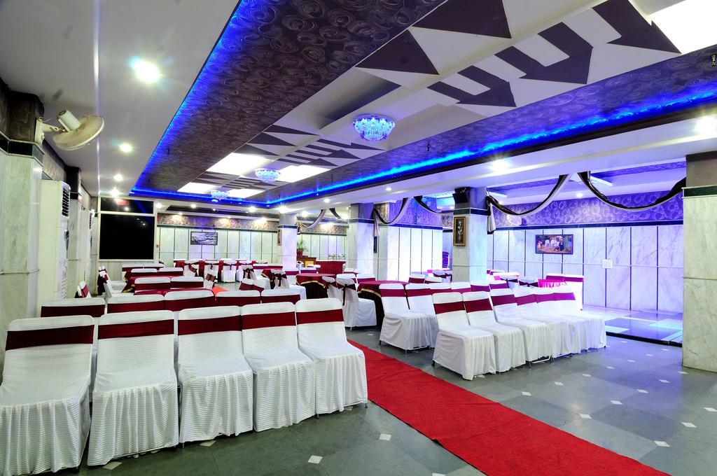 Hotel Maharaja Residency Jalandhar Esterno foto