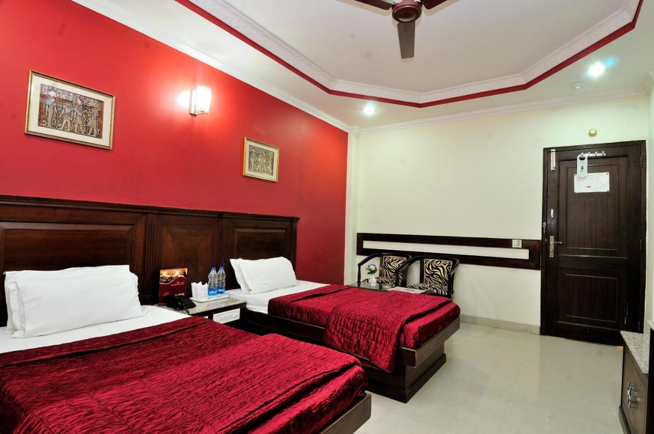 Hotel Maharaja Residency Jalandhar Esterno foto