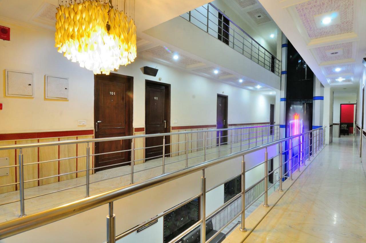 Hotel Maharaja Residency Jalandhar Esterno foto